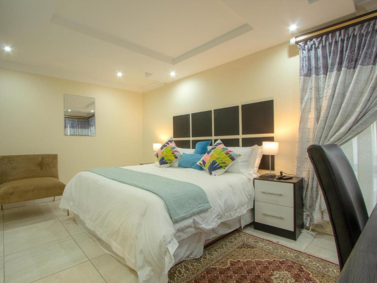 Royal Hills Lodge And Spa Thohoyandou Eksteriør bilde