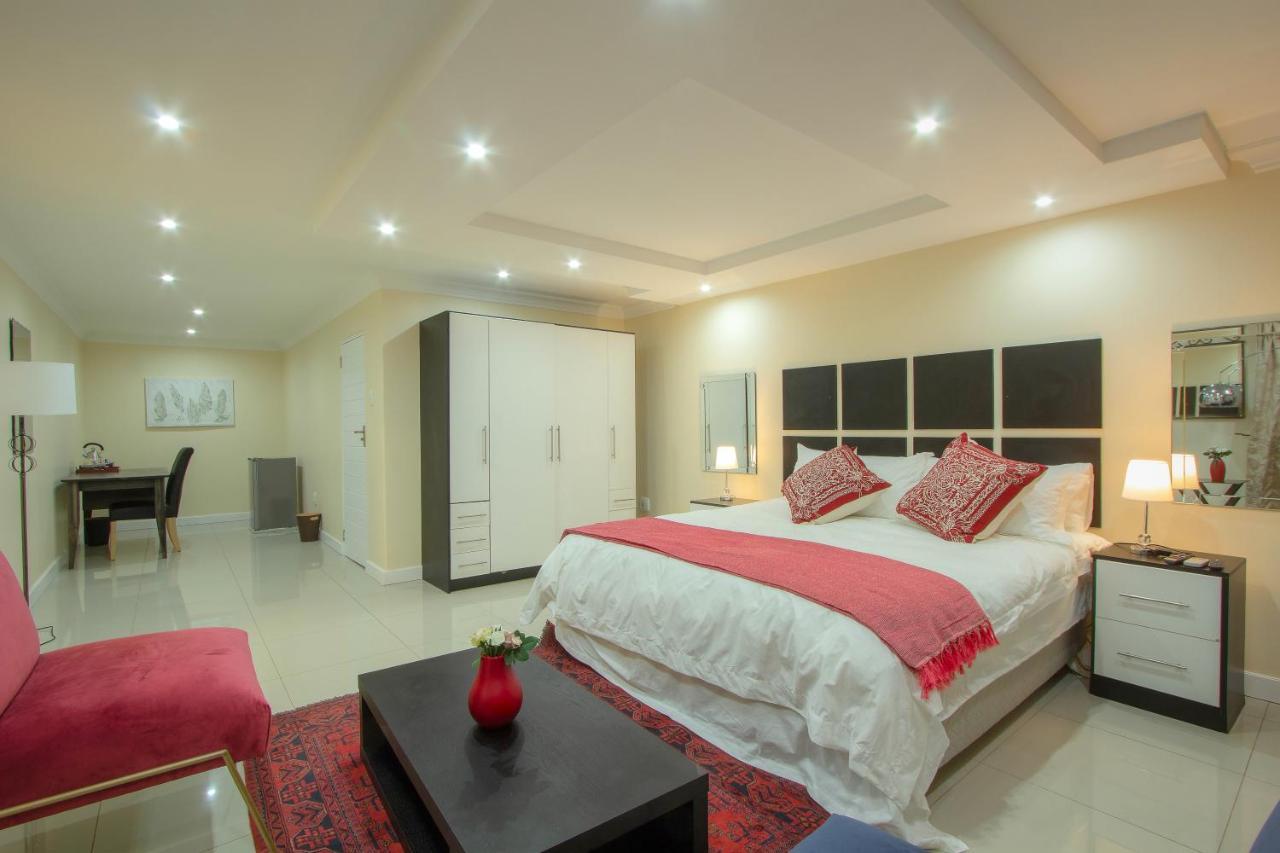 Royal Hills Lodge And Spa Thohoyandou Eksteriør bilde